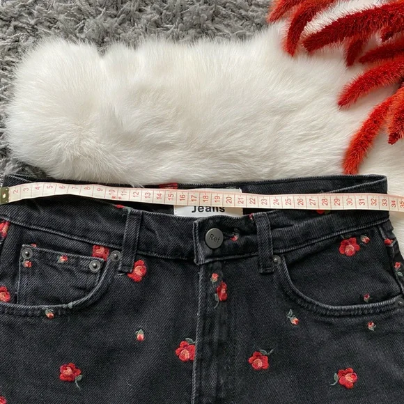 Reformation Floral Embroidered Straight Leg Jeans - Picture 8 of 11